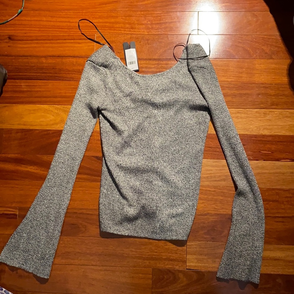 Dynamite long flowy sleeve sweater